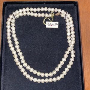 Pearl necklace. Great Valentine’s Day gift